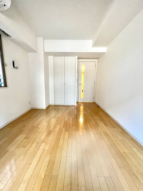 レジディア九段下8階 寝室