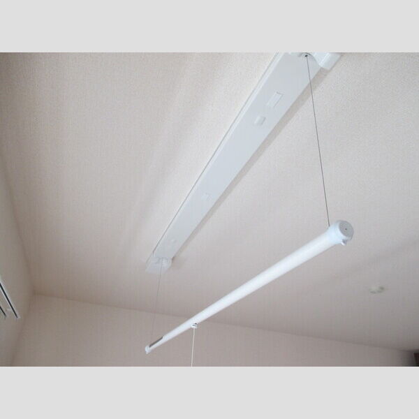 コーポスカイH302号室 室内物干し