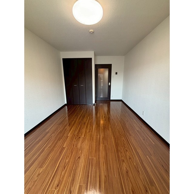 パールサラン ☆洋室8.4帖