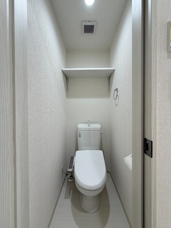 マーレ練馬高野台3階 トイレ