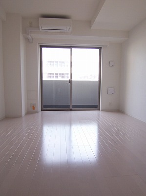 ミルーナヒルズ白鳥アリビエ4階 内観