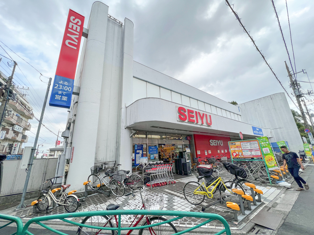 Ｓｈｉｍｏｉｇｕｓａ　ＤＥＮ0104号室 【デパート】西友下井草店まで365ｍ