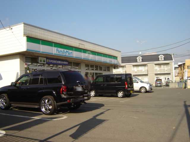 カサ・ベルデ コンビニまで560ｍ