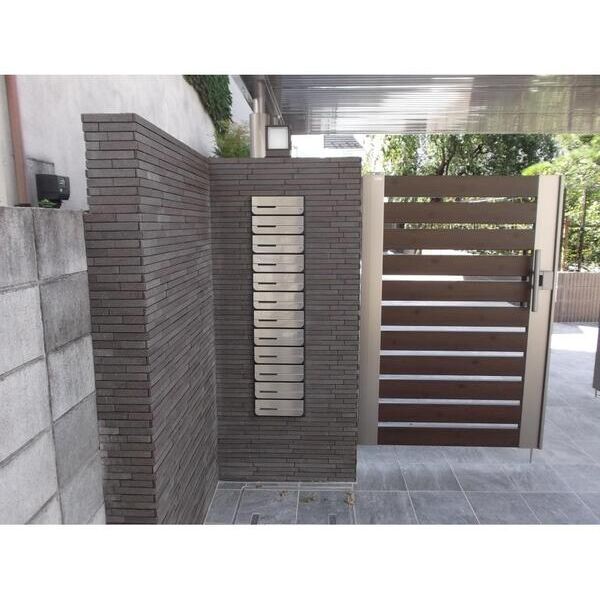 MAISON　FOREST106号室 エントランス