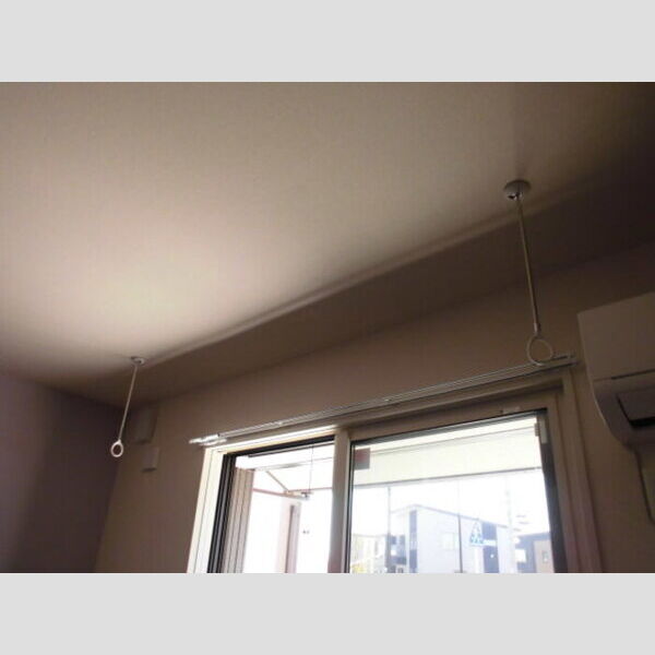 紫陽館101号室 室内物干し