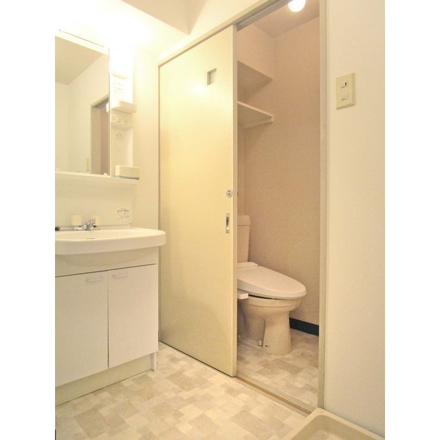 イーハトーヴ・ムトー302号室 同建物別部屋の参考画像