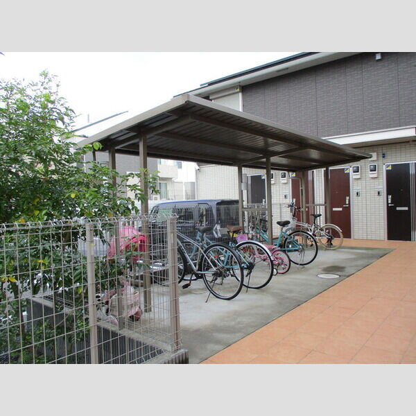 ボヌールヴィー 駐輪場