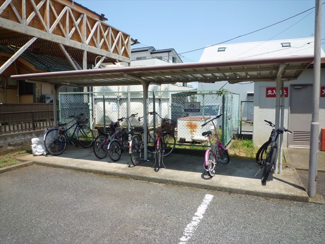 クレサンテーム0205号室 共用設備1