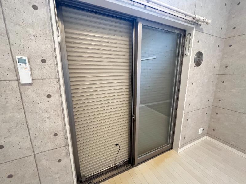 フェリーチェ和光1階 シャッター