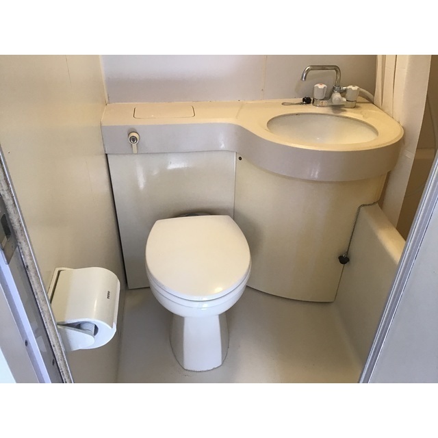 トライアングルハイム201号室 内観