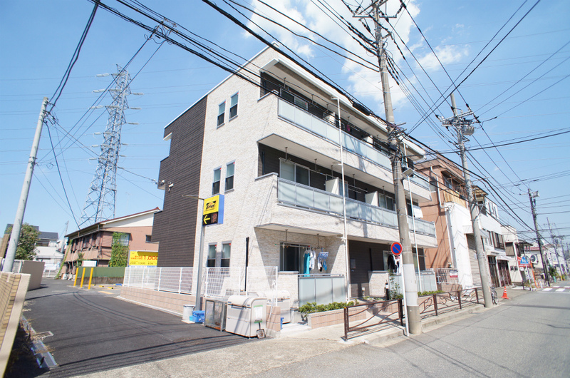 リブリ・グランカリテ3階 外観