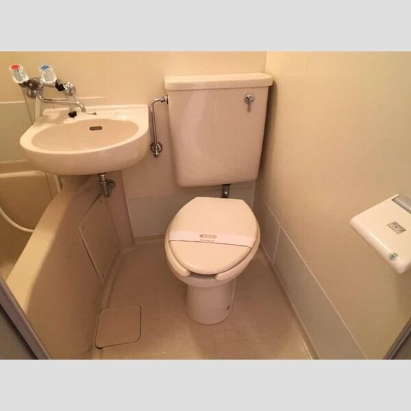 ハイツ井上　A102号室 トイレです。