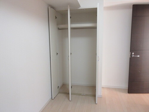 ライオンズヒルズ田端不動坂 クロゼット　※前回募集時2020年8月の写真