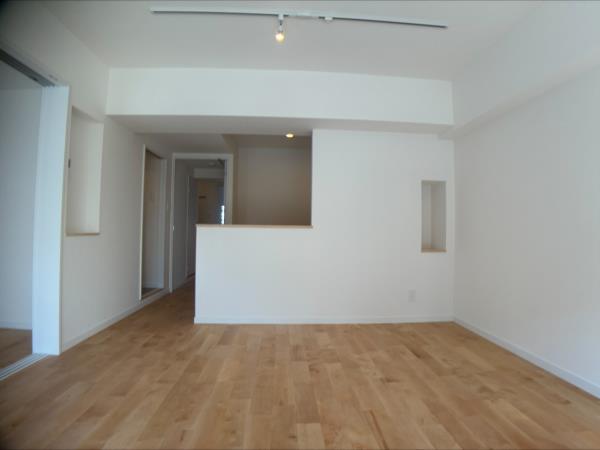 ＥＶＥＲＴＯＷ　Ｃｏｌｏｒｅ　ＳＥＮＧＥＮＤＡＩ リビング