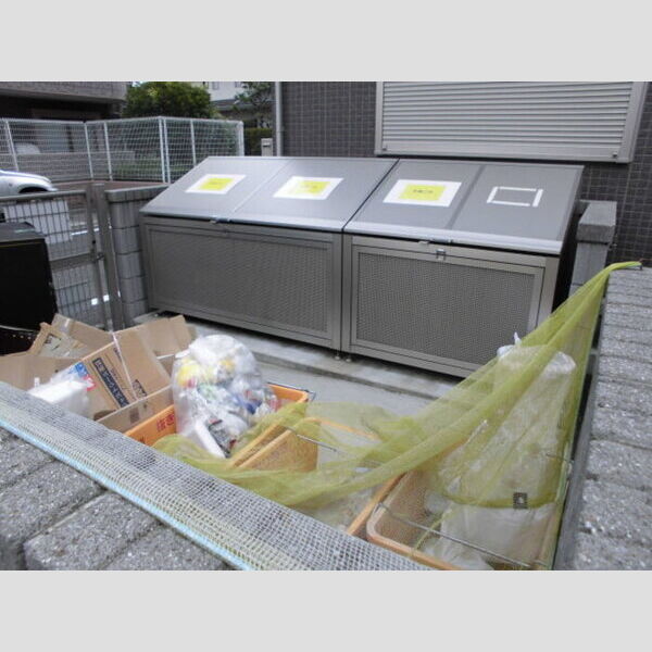 D-room堀之内 共用ゴミ置き場(専用ボックスが設置されています)