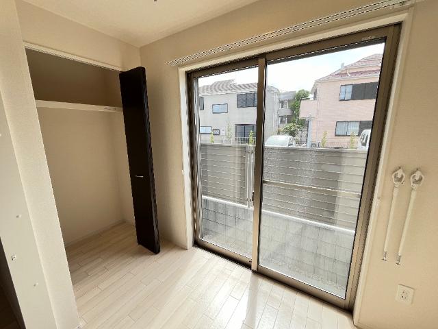 ラーバンコート大宮土屋103号室 インナーテラス