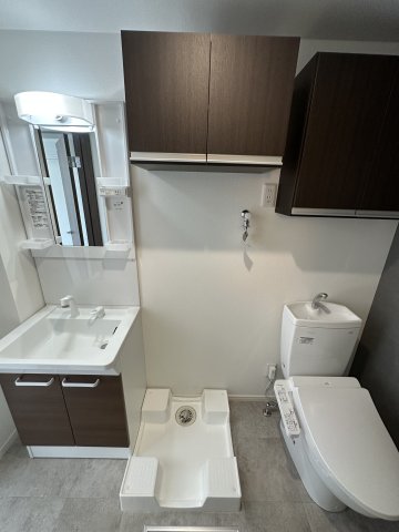 ベイルーム六会日大前203号室 同施工タイプ