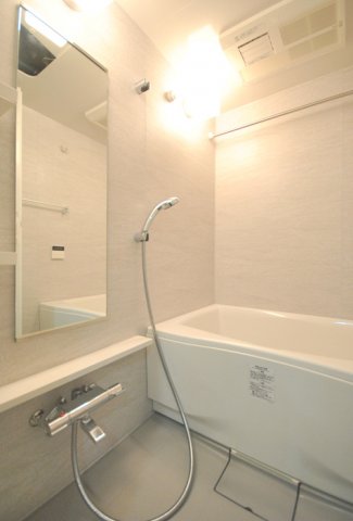 プレミアムキューブ三宿205号室 同建物別部屋の参考画像