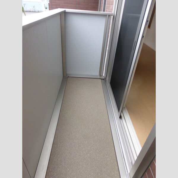 ビスクレッド バルコニー