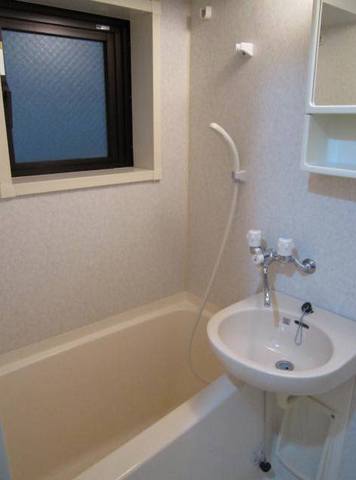 ベスト伊勢佐木長者町 お風呂で日々の疲れを落としましょう