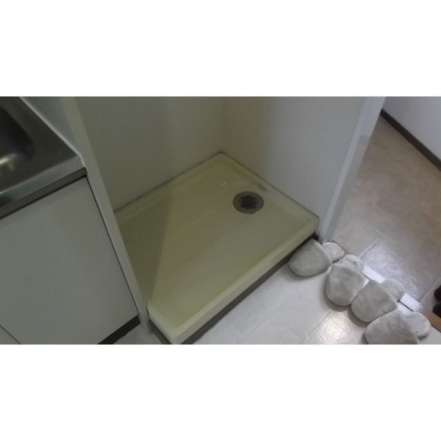 ワールドハウスA0306号室 洗濯器置き場