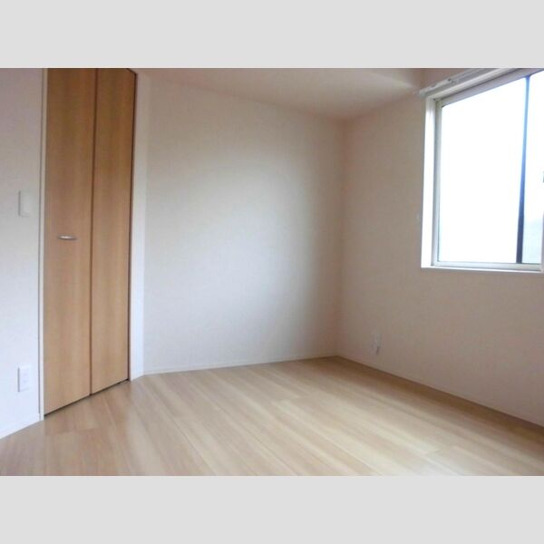 OLIVE ARBRE 30101号室 ♪クローゼットがついています♪