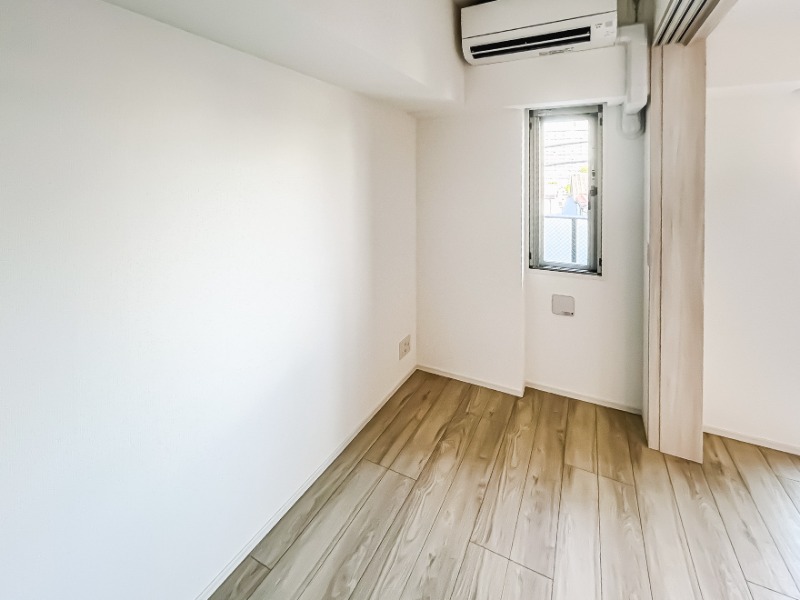 ドゥーエ王子神谷1階 寝室