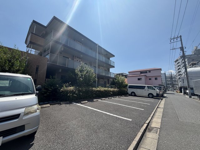 サンリッシェルⅡ0303号室 駐車場