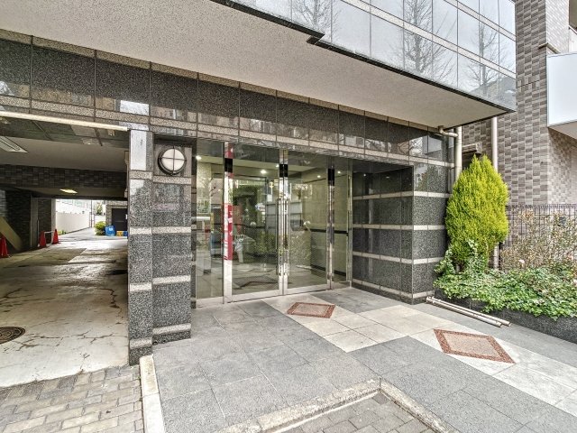 クレアシオン新中野 エントランス