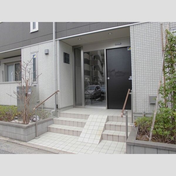 エテルナ瑞江301号室 エントランス