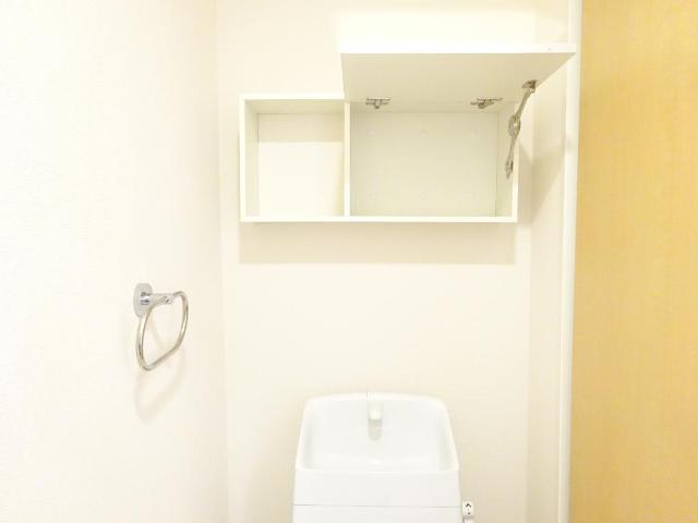 CASA FLORA（カーサ　フローラ） トイレ