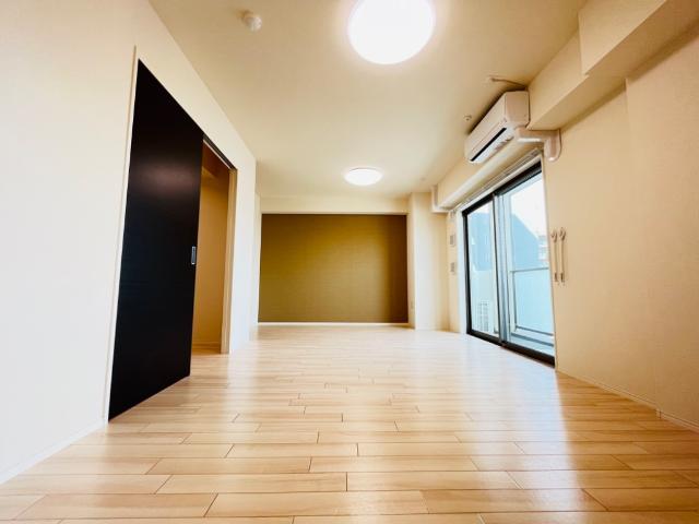 ミネルヴァ千住新橋 リビング