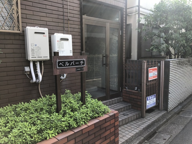 ベルパーチ0202号室 エントランス