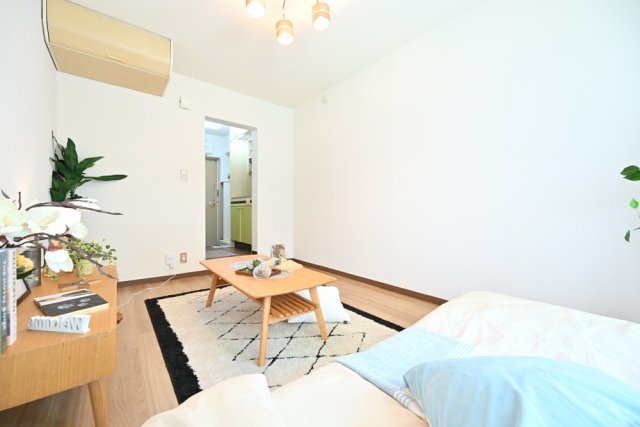 スカイコート都立大学1階 ※家具小物はイメージです