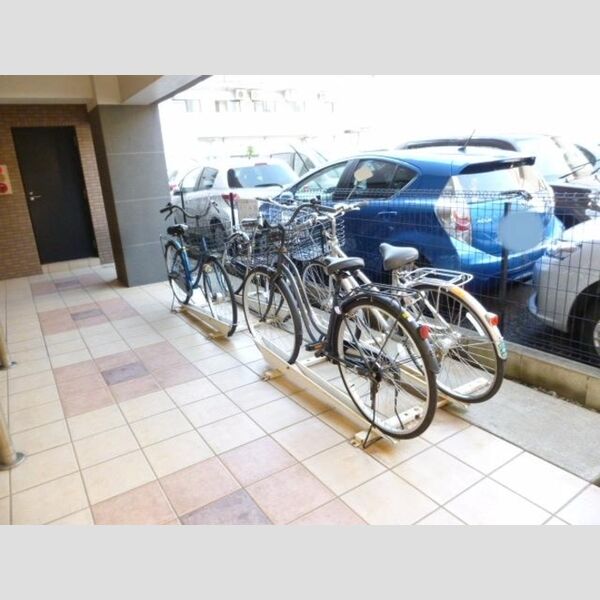 メゾン・フルール 駐輪場