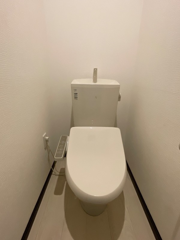 Ｅｍｉｇｒａｎｔ3階 トイレ