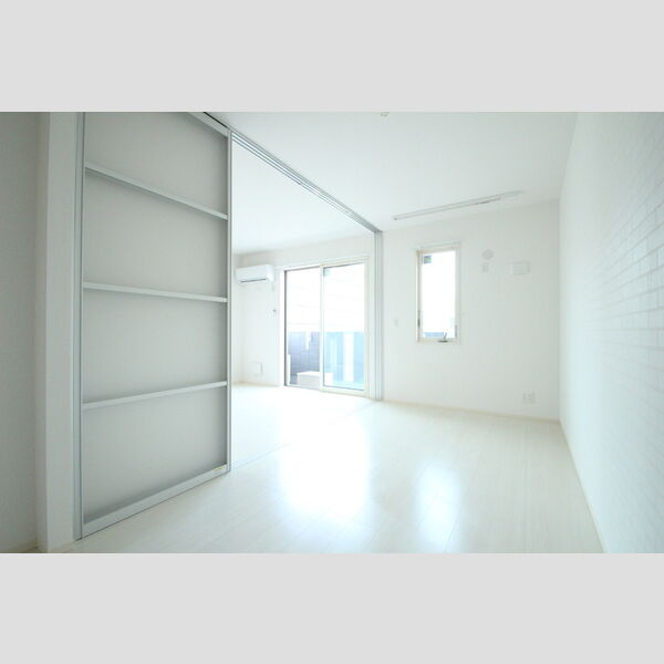 ・　コンティニュエ103号室 コンティニュエ　103号室　洋室