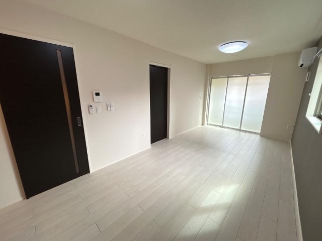 パレス北野201号室 リビング