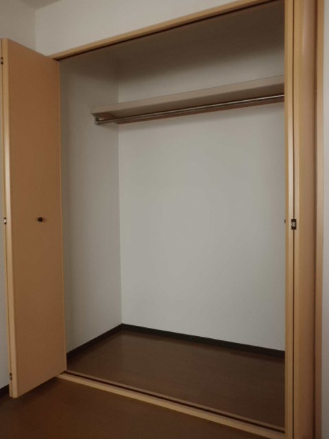 コスモ菊名0103号室 収納