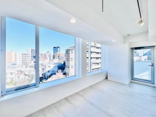 Ｂｒｉｌｌｉａ　ｉｓｔ　渋谷本町5階 リビング