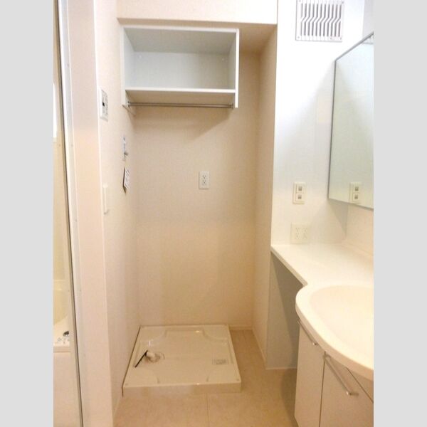 ビスクレッド 洗面室