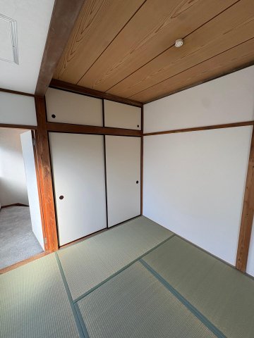 カズリノ西堀 LEFT 和室押入