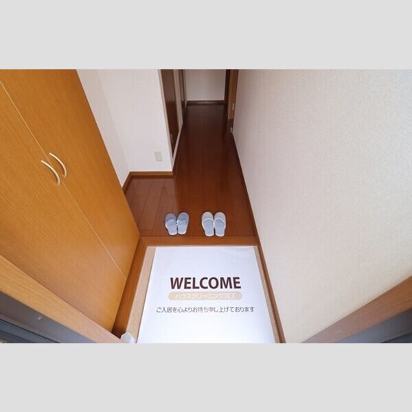 コモド八ヶ崎　A・B 玄関