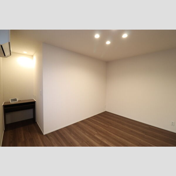 D-ROOM弁天Ⅳ202号室 洋室