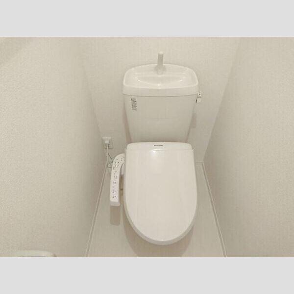 レイディアント 温水洗浄暖房便座トイレ