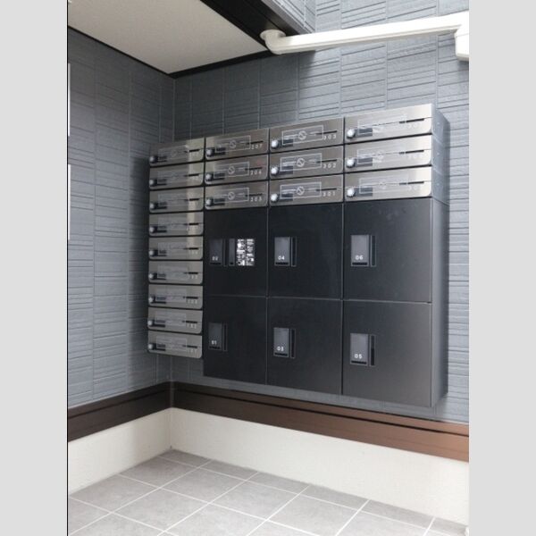 デュランタ103号室 宅配ボックス