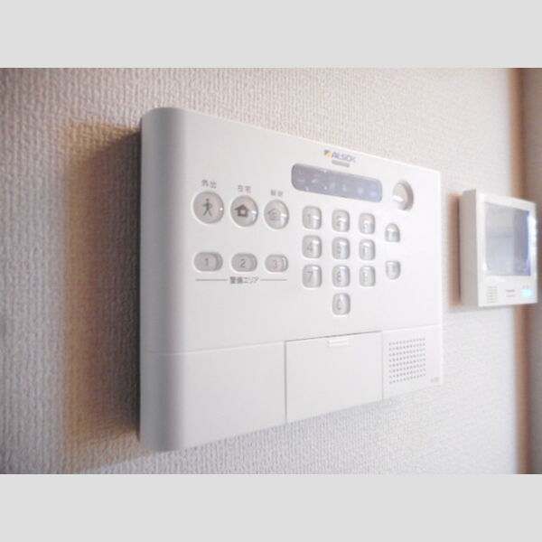 グレイシア103号室 ALSOKホームセキュリティ標準搭載