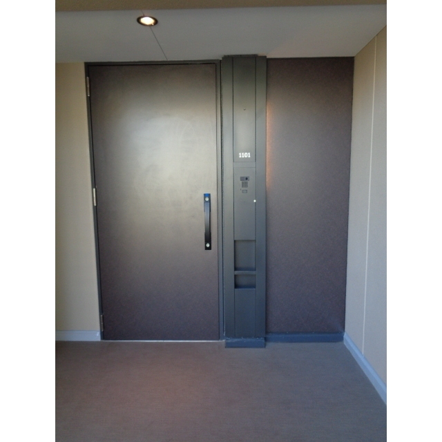 HARUMI FLAG PARK VILLAGE A棟 玄関