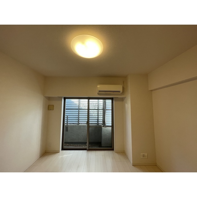 プレール・ドゥーク大森Ⅱ リビング