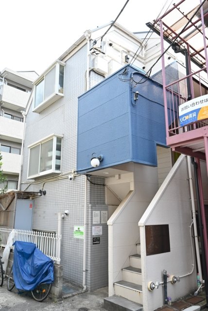 メトリブ三軒茶屋2階 外観